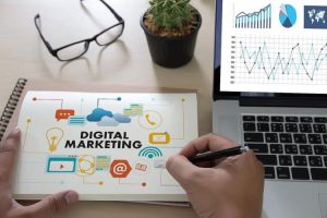 بازاریاب دیجیتال مارکتینگ